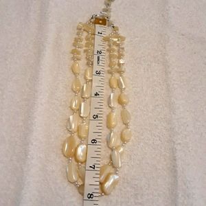Shell necklace